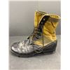Image 2 : Pair of Vietnam War Era US Jungle Boots Size 10