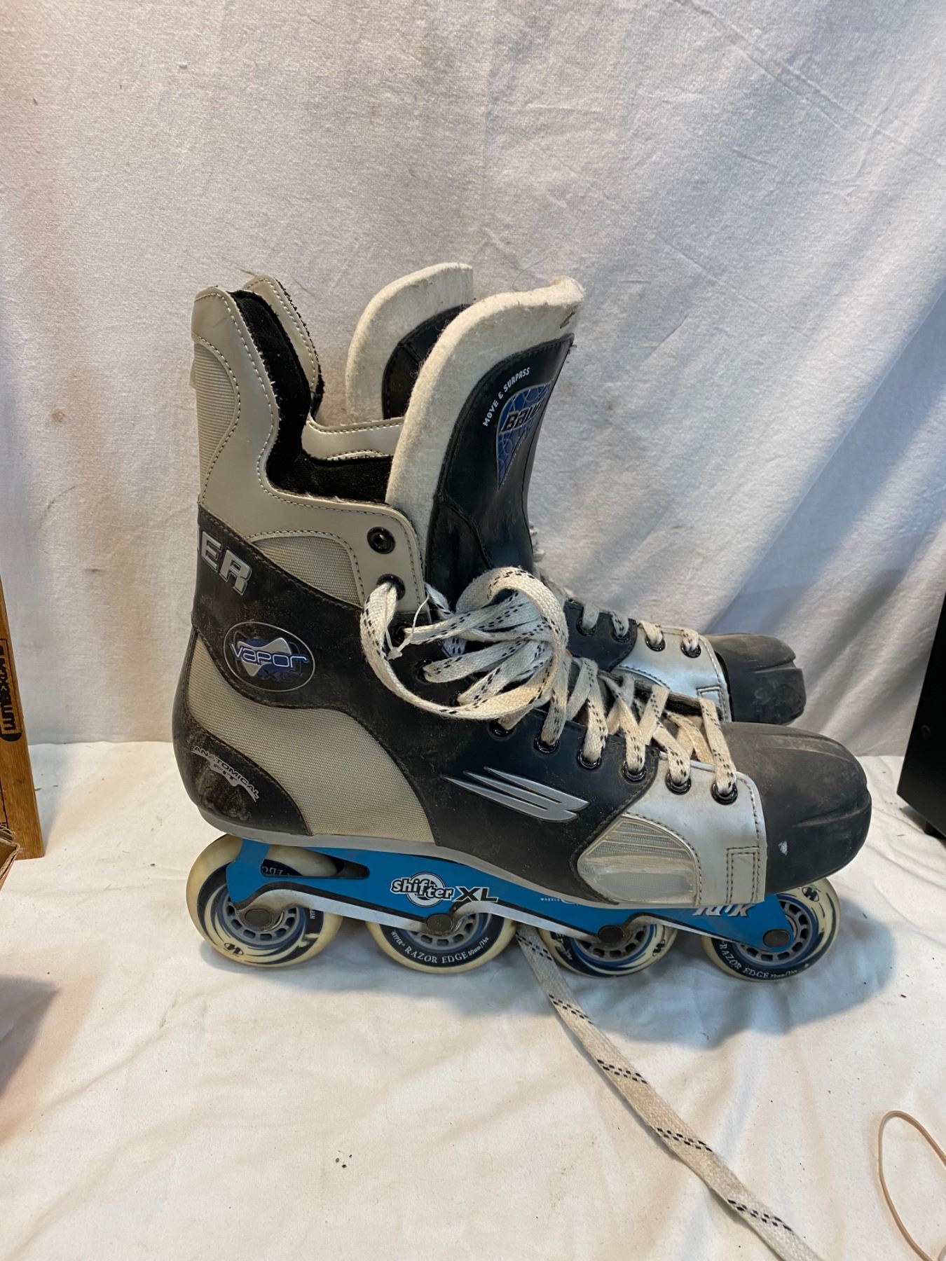 Bauer Vapor rollerblades