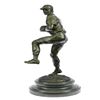 Image 9 : Baseball Lover Bronze Statue