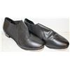 Image 1 : LEO'S DANCE WEAR BLACK SZ 9.5 WIDE DANCE SHOES