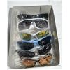 Image 1 : 6 ASSORTED PAIRS OF SUNGLASSES