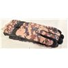 Image 1 : PAIR OF SIZE LARGE CAMO GLOVES