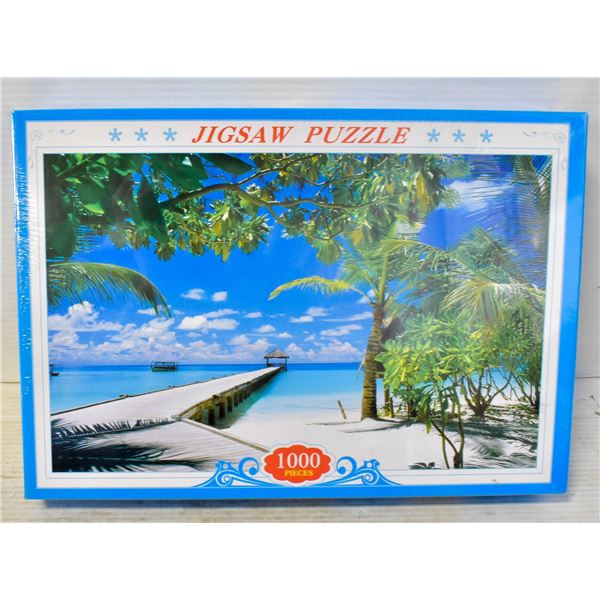 TROPICAL ISLAND & WHITE SANDY BEACH 1000PC PUZZLE