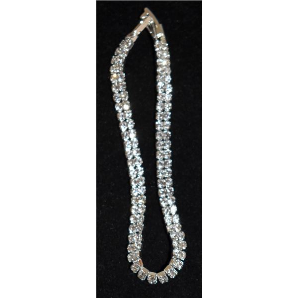 NEWE CRYSTAL TENNIS BRACELET