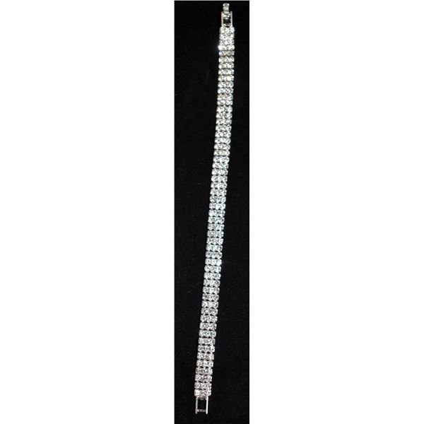 SILVER CRYSTAL TENNIS BRACELET