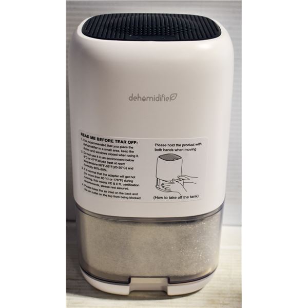 NEW DEHUMIDIFIER AUTO SHUTOFF 7 COLOR LED