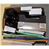 Image 1 : LARGE LOT OF OFFICE SUPPLIES