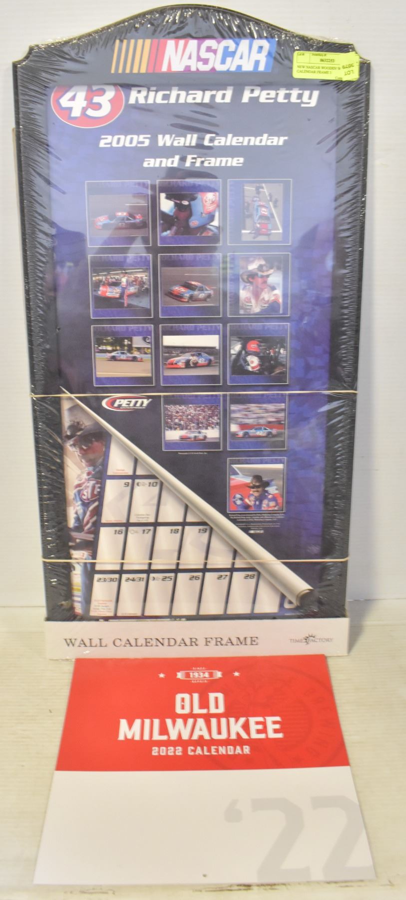 NEW NASCAR WOODEN WALL CALENDAR FRAME 3