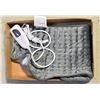 Image 1 : ELECTRIC HEATING PAD WITH ADJUSTABLE HEAT SELECTOR