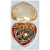 Image 1 : HEART JEWELERY BOX W/ VARIOUS CONTENTS