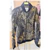 Image 1 : NEW CAMO LIGHT COAT LADIES L (FITS LIKE M)