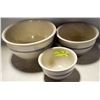 Image 1 : 3PC SET OF STONEWARE MIXING BOWLS