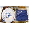 Image 1 : KITCHEN LOT: INCLUDES DISPOSABLE PLATES, NAPKINS &