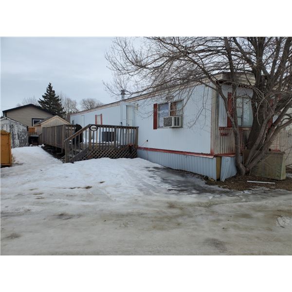 1976 LEADER MOBILE HOME 58FT LONG