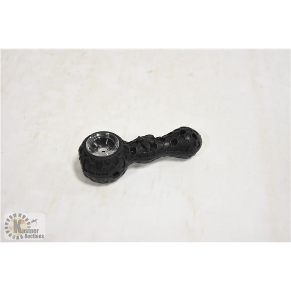 4" UNBREAKABLE BLACK BUMBLEBEE PIPE