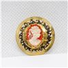 Image 1 : VINTAGE GOLD TONE CAMEO BROOCH