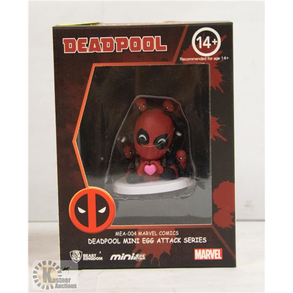 DEADPOOL FIGURINE