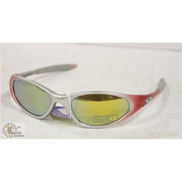 RED & GREY OAKLEY REPLICA SUNGLASSES