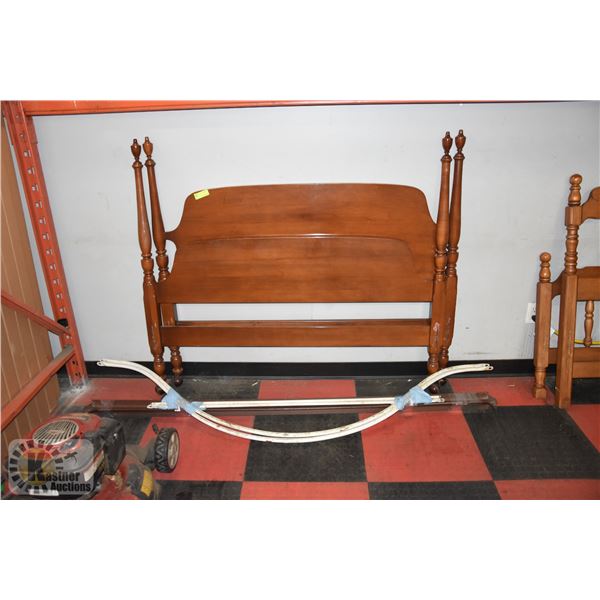MAPLE DOUBLE SIZE HEADBOARD FOOTBOARD AND RAILS