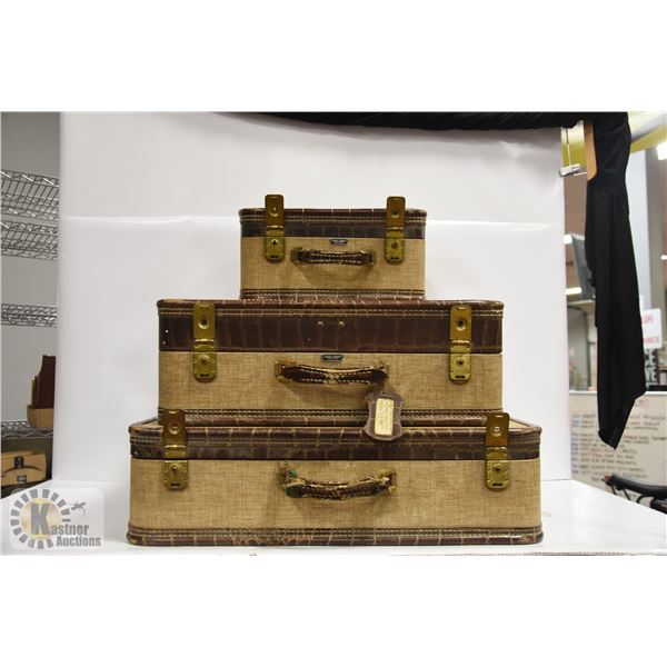 VINTAGE SET OF 3 LUGGAGE SUITCASES ALL TOGETHER