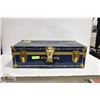 Image 1 : VINTAGE BLUE METAL & BRASS TRUNK