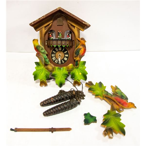 WEST GERMAN BLACK FOREST CUCKOO CLOCK COMPLETE