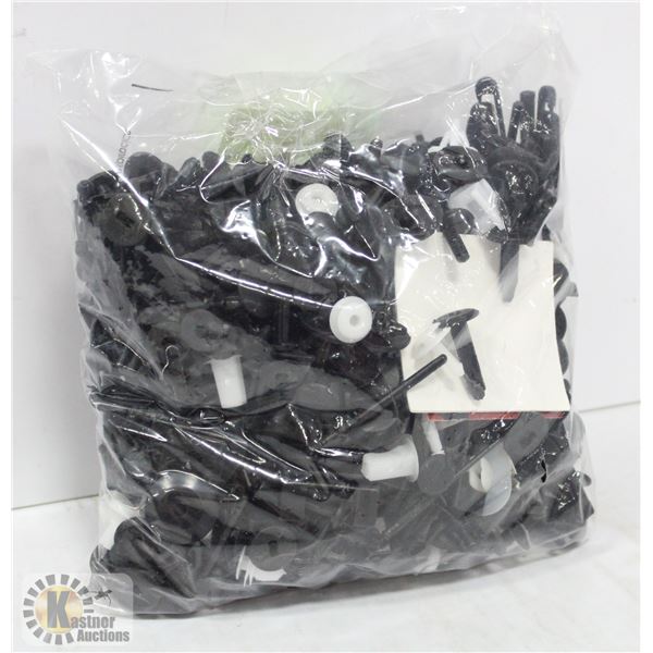 BAG OF AUTOBODY CLIPS & FASTENERS + RAZOR