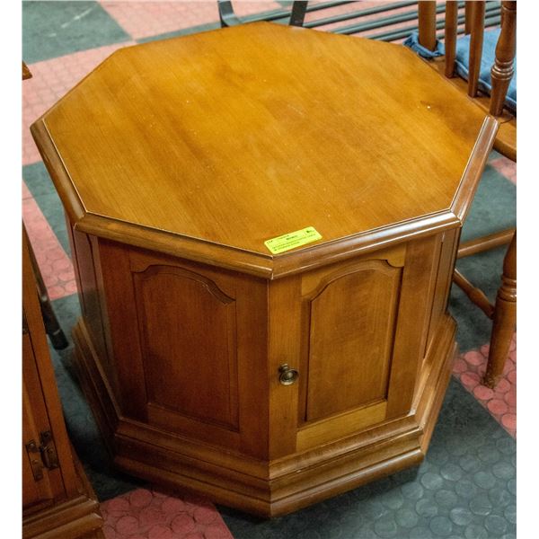 OCTAGON SHAPED COFFEE TABLE W/ STORAGE INSIDE