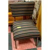 Image 1 : RETRO STYLE CHAIR