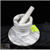 Image 1 : MARBLE MORTAR & PESTLE