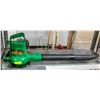 Image 1 : VIP BARRACUDA 2595 SUPER BLOWER 120V MULCHING VAC