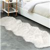 Image 1 : NEW REPACKAGED BORITA FAUX SHEEP SKIN RUG