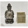 Image 1 : PAIR OF VINTAGE COIN BANKS
