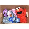 Image 1 : LOT OF SINGING AND TALKING PLUSH TOYS:  FURREALS,