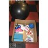 Image 1 : LARGE BOX WITH HOME WORKOUT/YOGA FITNESS
