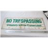 Image 1 : Aluminum no trespassing sign - 12x36