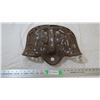 Image 5 : Buford cast iron tractor seat - good condition