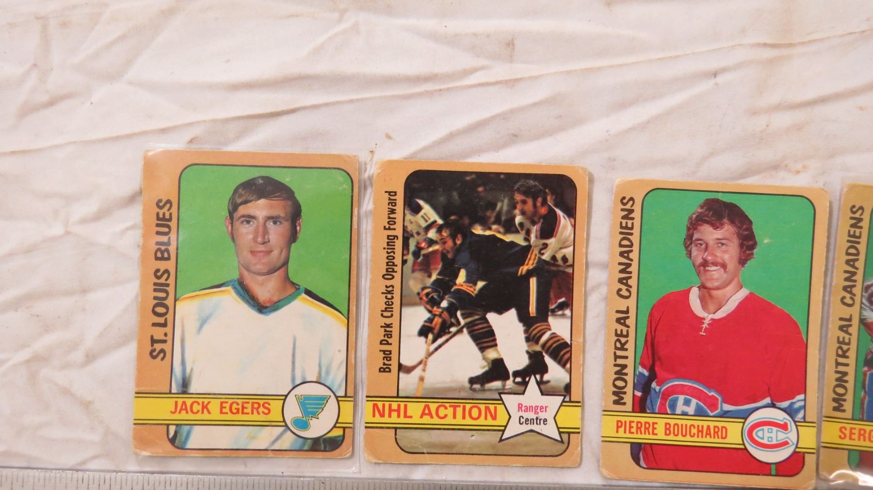 1971,72 OPC Hockey Cards Bodnarus Auctioneering 1971,72 OPC Hockey Cards Bodnarus Auctioneering