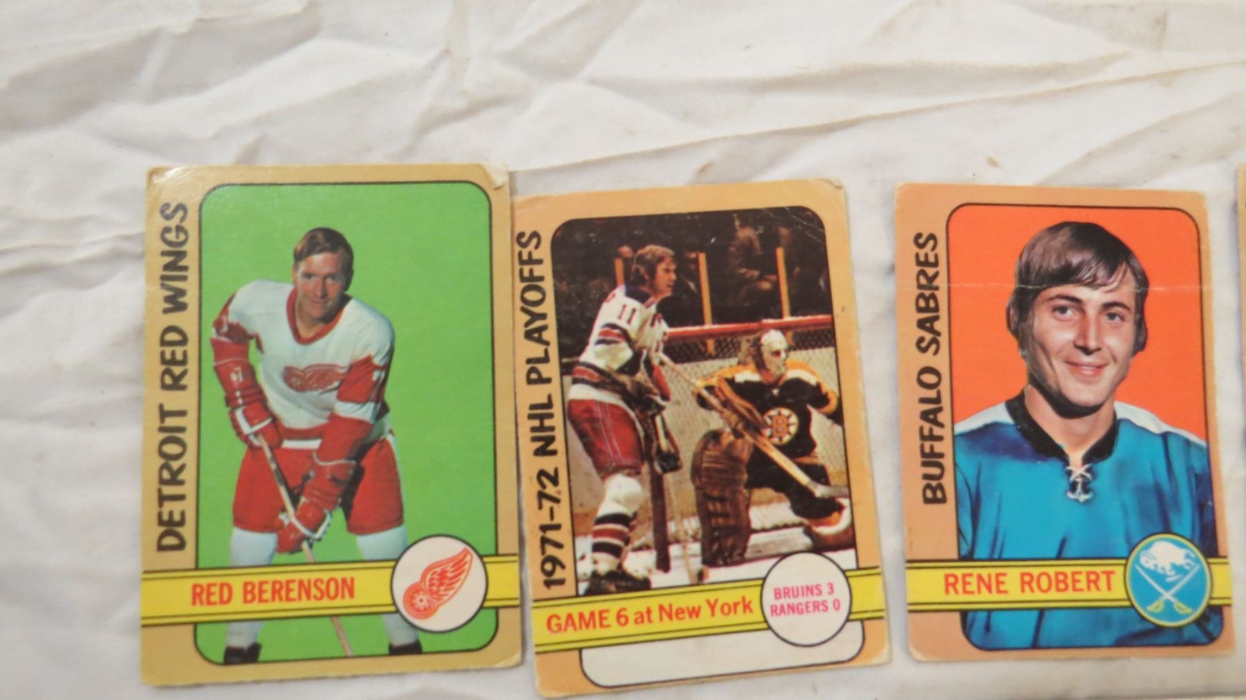 1971,72 OPC Hockey Cards Bodnarus Auctioneering 1971,72 OPC Hockey Cards Bodnarus Auctioneering