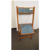 Image 1 : Vintage Hudson Bay Co Wooden Chair - missing 1 clip