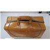Image 3 : Carmel colored doctors bag leather - McBrine Baggage