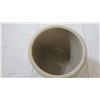 Image 3 : Redwing (1gal?) stoneware crock - 7.75" tall - hairline crack on bottom