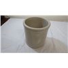 Image 5 : Redwing (1gal?) stoneware crock - 7.75" tall - hairline crack on bottom