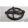 Image 2 : Vintage pulley - 9" diameter