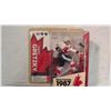 Image 2 : Mcfarlane Wayne Gretzky Team Canada 1987 figure - NIB