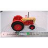 Image 3 : Case 600 Tractor (original condition) - 9" long