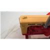 Image 4 : Case 600 Tractor (original condition) - 9" long