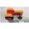 Image 2 : Case 1030 Comfort King Tractor - ERTL - repainted - 9.5" long