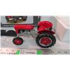 Image 4 : Universal Hobbies Massey Ferguson 35 (1959) 1:16 Tractor - wrong box
