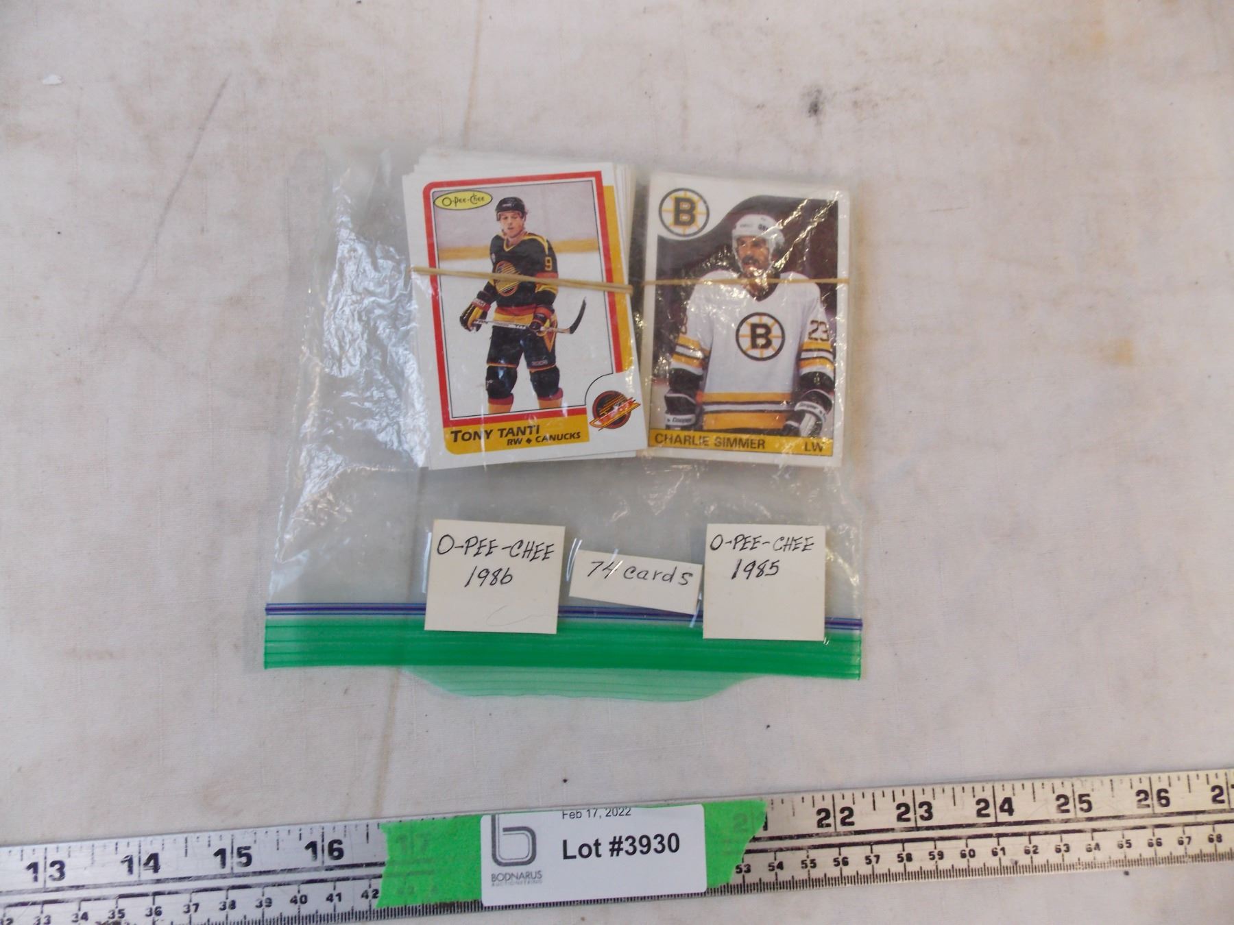 O-pee-chee 1985 + 1986 cards (74) - Bodnarus Auctioneering